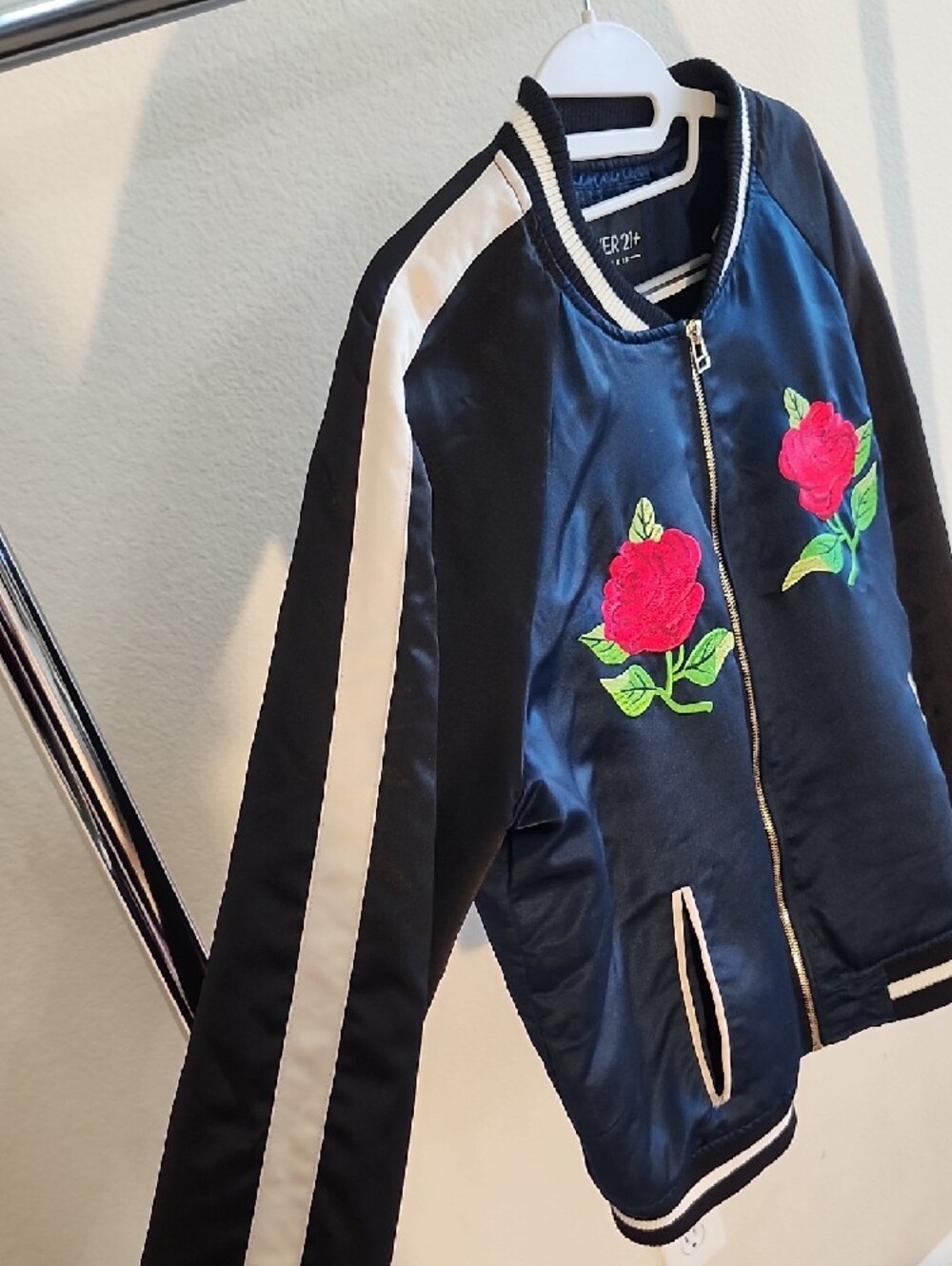 Forever 21 Navy and Black Satin Bomber Jacket with Red Rose Appliqués B. - Picture 6 of 7